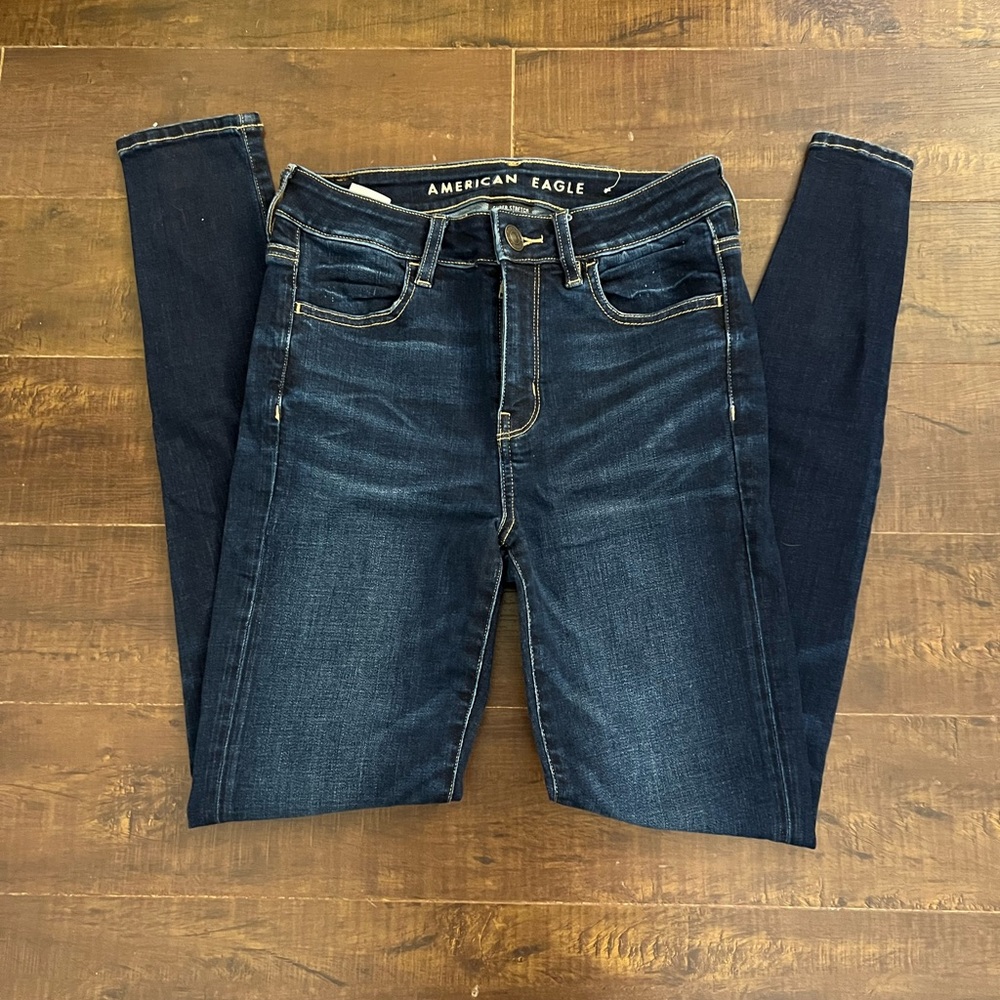 Women’s American Eagle super stretch jeans